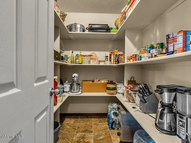 8428 N Boysenberry Loop — Photo 4