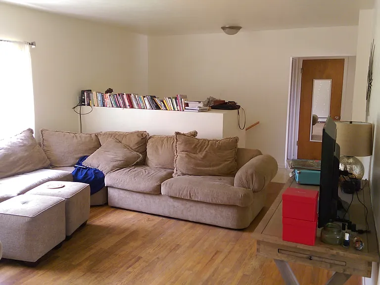 935 Grandview Ave #1 — Photo 8