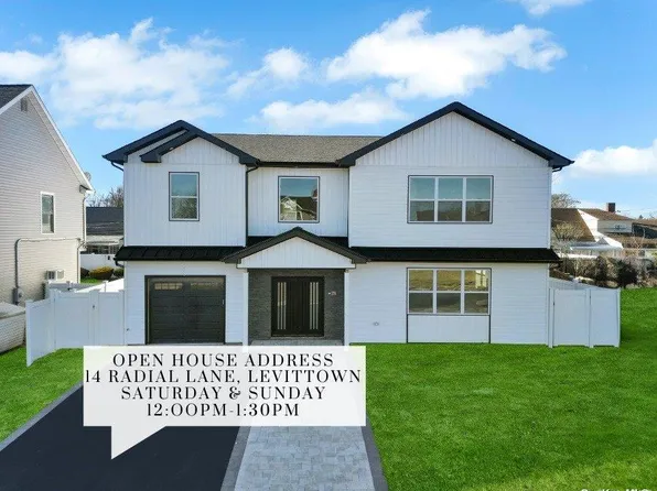 54 Hyacinth Road, Levittown, NY 11756