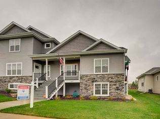 6287 Stone Gate, Fitchburg, WI 53719