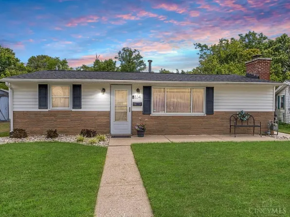 834 Meadow Ln, Lebanon, OH 45036