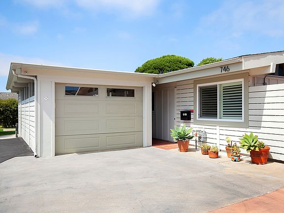 3rd image of 746 W Solana Cir
