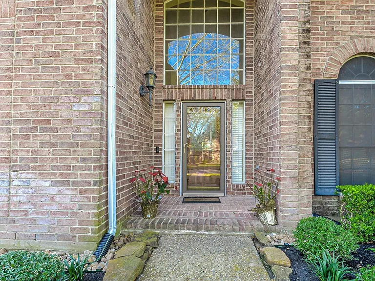 1914 Sand Hollow Ln — Photo 7