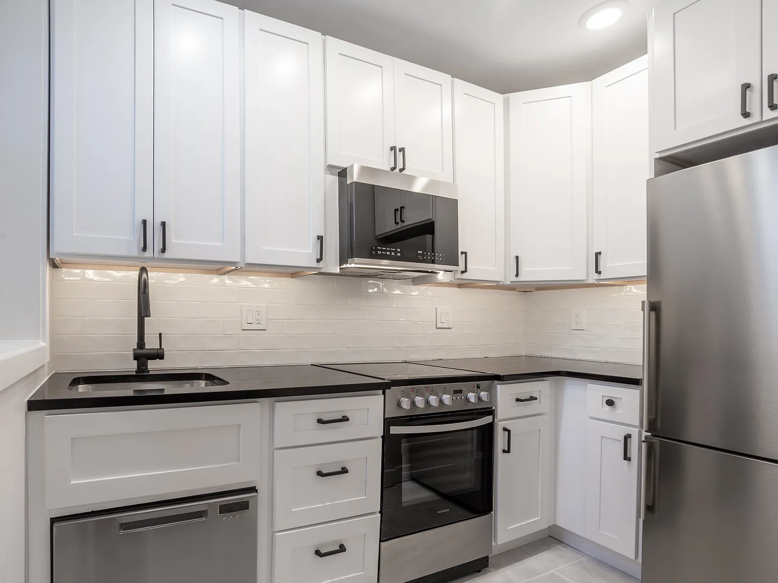 Rocksboro Apartments — Photo 2