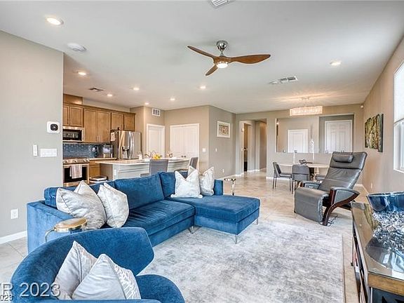 2nd image of 9546 Wells Knoll Ct
