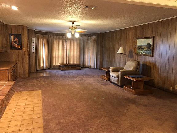 4th image of 322 Charlie Dr