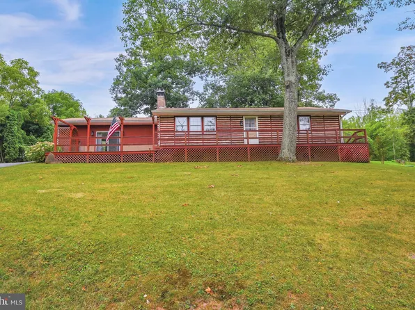 1178 Pines Rd, Etters, PA 17319