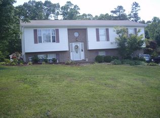 209 Blossom Ridge Dr, Corbin, KY 40701