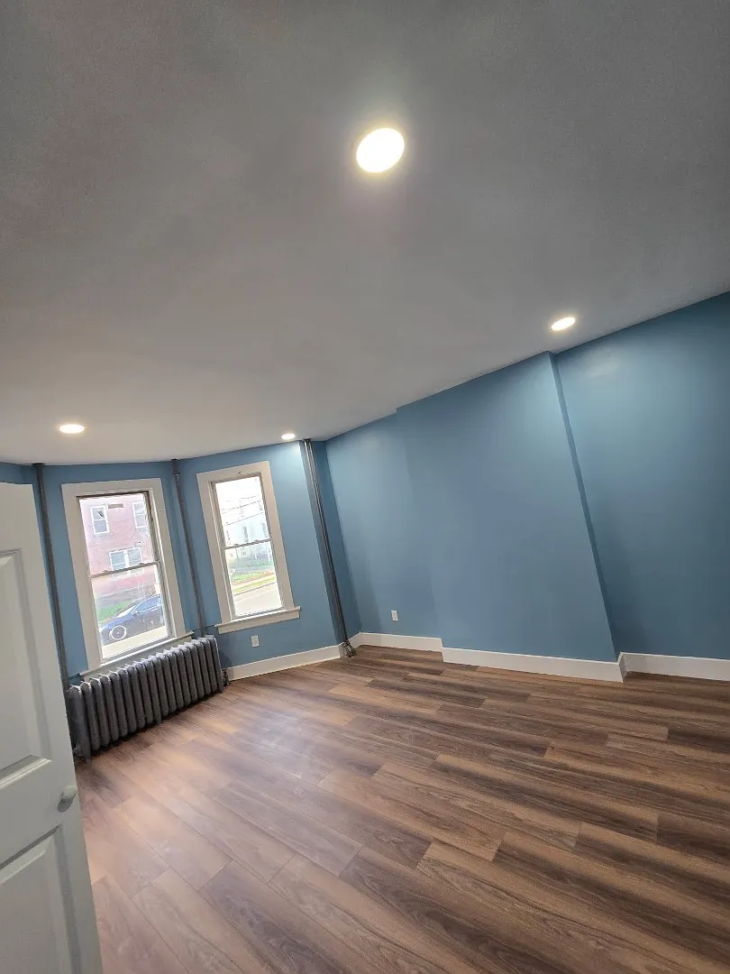197-199 Russ Street - 1st Floor — Photo 2