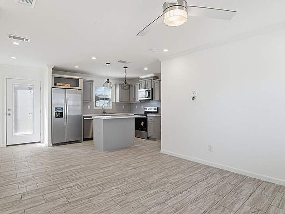 5th image of 1145 Castleberry Rd #C194