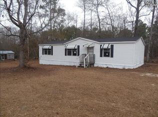 117 Woodvine Ln, Swansea, SC 29160