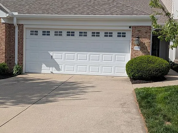 320 Shadow Ridge Dr, Highland Heights, KY 41076