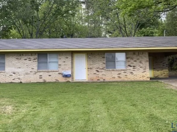 846 Webb St, Daingerfield, TX 75638