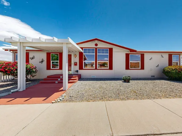 322 Sunrise Bluffs Dr, Belen, NM 87002