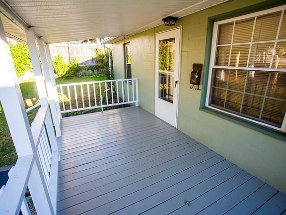 2nd image of 203 1/2 Naomi St