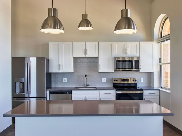 156 E Market St #10931278