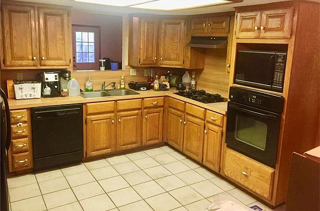 2nd image of 1804 Hermitage Dr