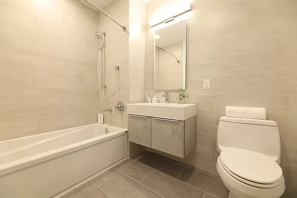 Rented by Sky View Parc Sales LLC | media 17