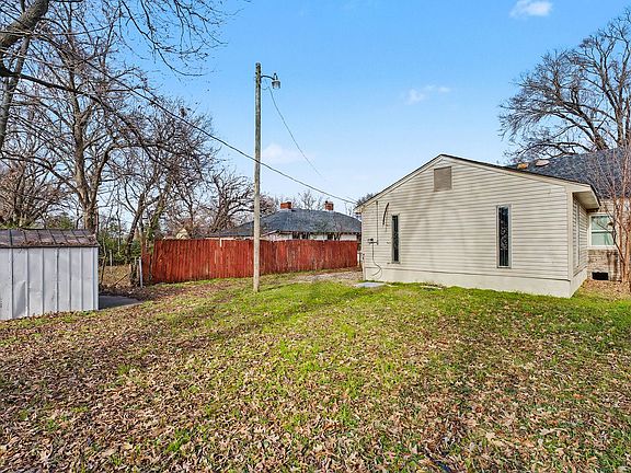 3rd image of 543 E Gage Ave