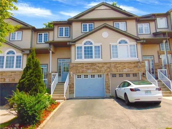 214 Snowdrop Cres, Kitchener, ON N2E 4C2