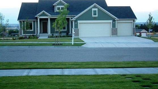 1st image of 3016 S Boulder Creek Ln