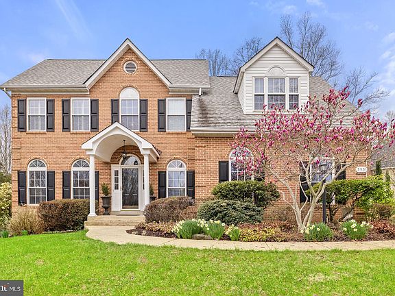 2nd image of 3531 Southampton Dr