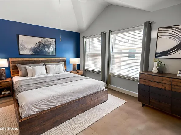 8705 Bryam St #303, Houston, TX 77061