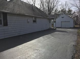 24975 E Broadway Rd, Perrysburg, OH 43551