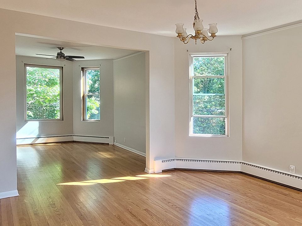 Dining room & living room (viewed from hallway)