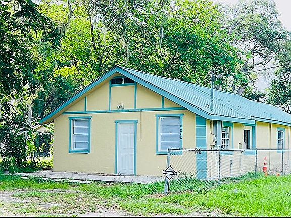 4th image of 9848 Harney Rd