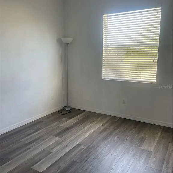 Savannah Wood Dr — Photo 17