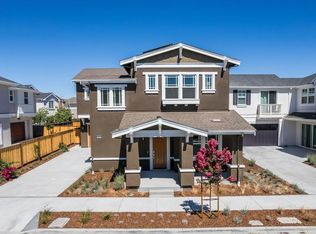 1813 Alvarado St, Petaluma, CA 94952