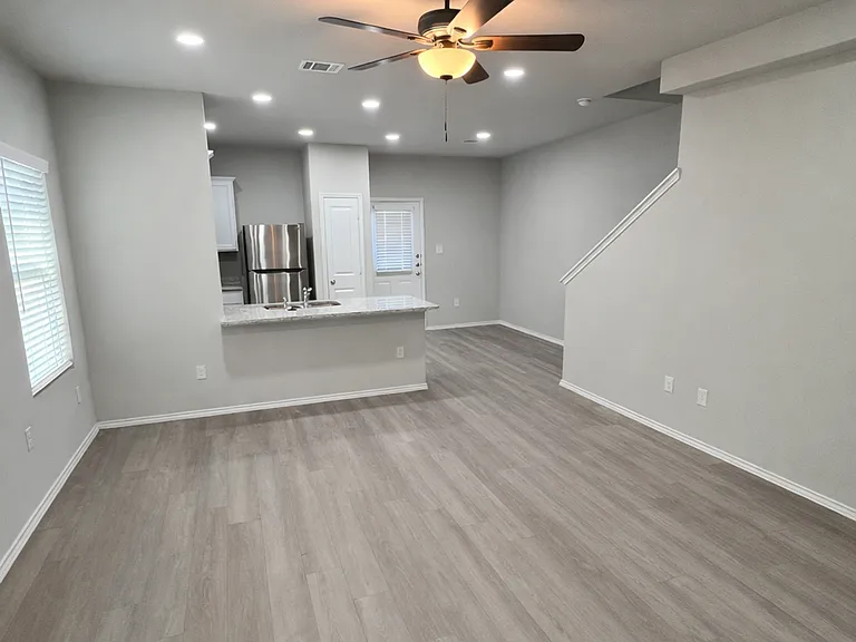 7356 Misty Ridge Dr #12 — Photo 4