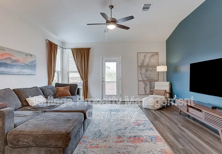 4807 Night Herder St — Photo 10