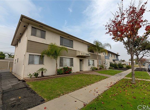 4th image of 13747 Woodruff Ave