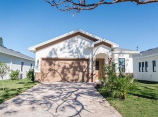 1123 Ridge St, Naples, FL 34103