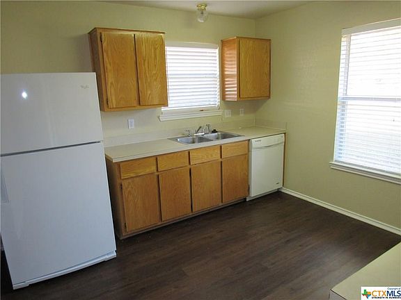 4th image of 4206 Lonesome Dove Dr