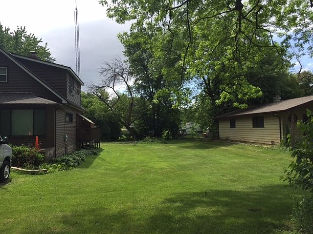 2nd image of 35712 N Watson Ave