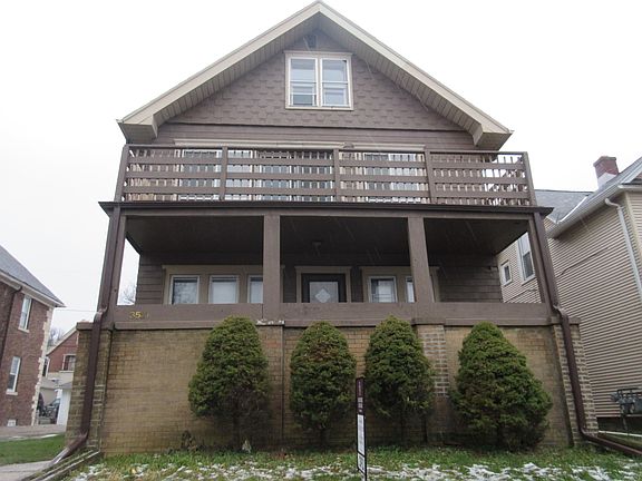 2nd image of 3521 E Cudahy Ave