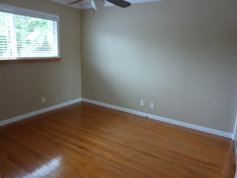 1441 Sierra Dr — Photo 9