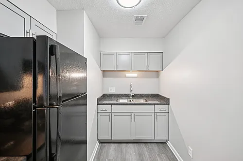 Summit Park Apartments Photo 1