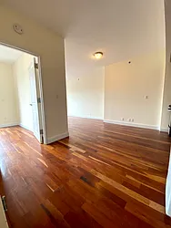 Rented by Jeffrey S Dweck, LREB