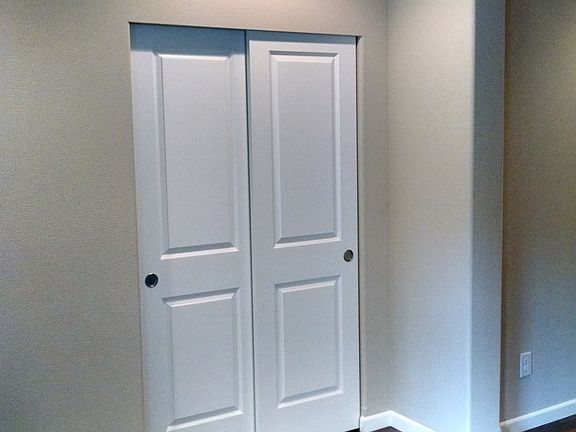 3rd image of 7308 Desparado Dr Se