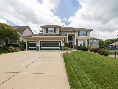 2707 SW 9th Ter, Lees Summit, MO, 64081
