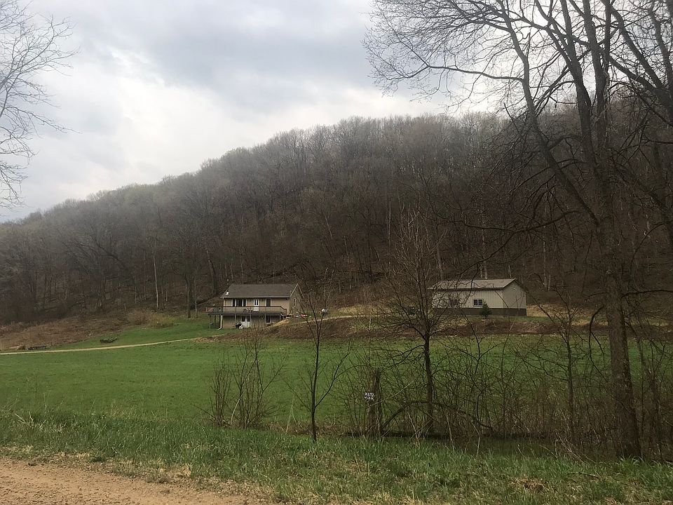 2nd image of 40751 Badger Rd