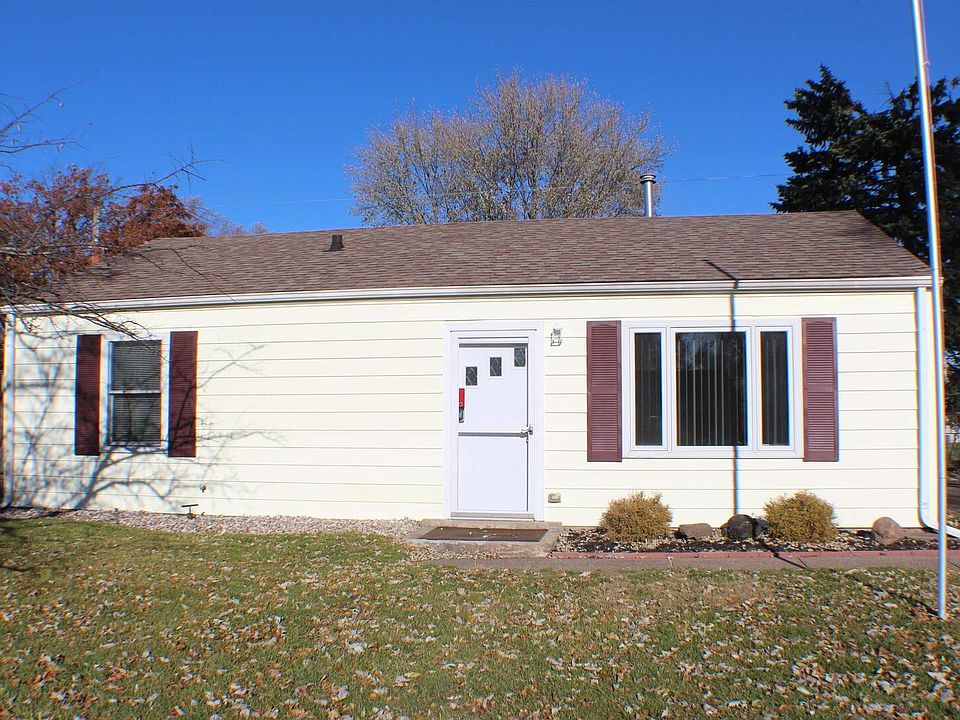 1st image of 3014 W 71st St