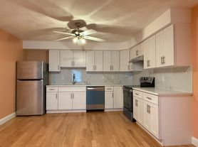 444 Woodward Rd, North Providence, RI
