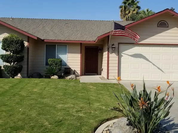 1881 S Irwin St, Tulare, CA 93274