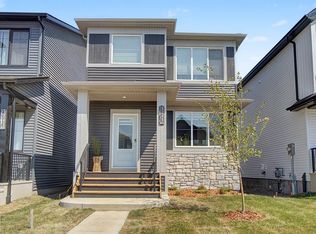 5745 Hawthorn Cmn SW, Edmonton, AB T6X2L5