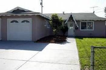 2nd image of 2605 Sibelius Ave